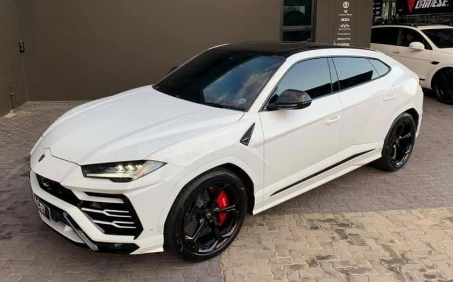 Lamborghini Urus by RACE! '2019